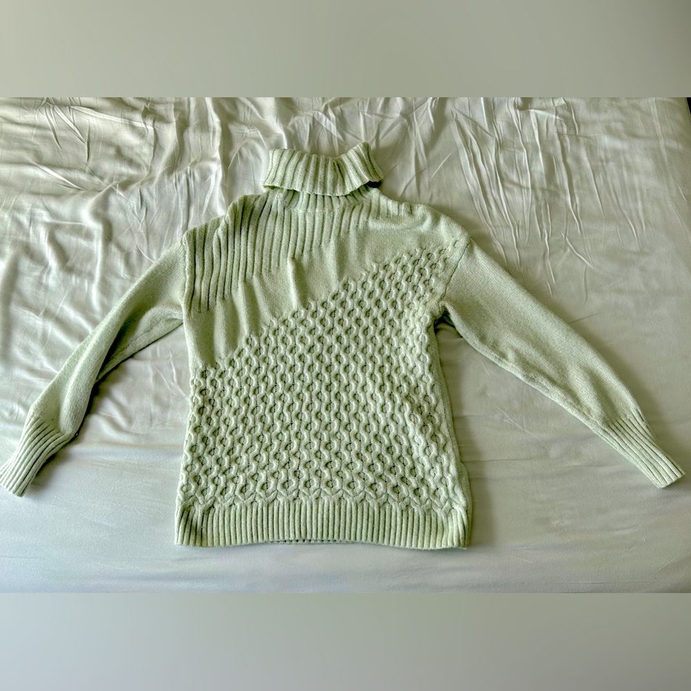Nine West Stitched Mint Turtle Neck Sweater